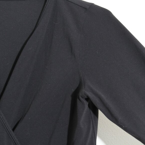 Lululemon Full Freedom Long Sleeve Top Black Nulu Surplice Wrap Scalloped Size 8 - Picture 4 of 10
